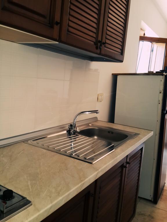Velaj Apartments Orikum Bagian luar foto