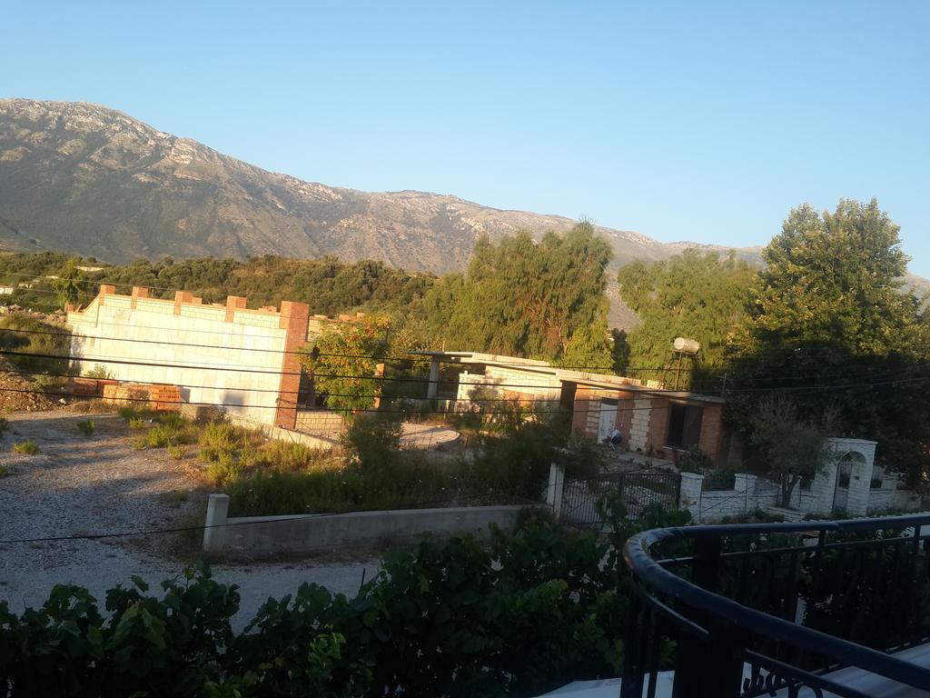 Velaj Apartments Orikum Bagian luar foto