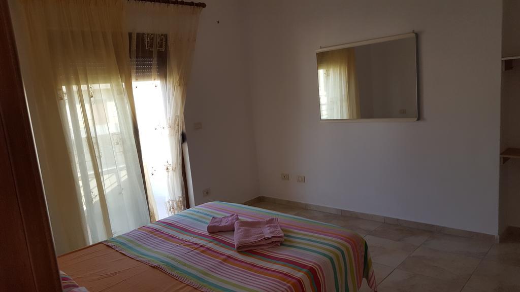 Velaj Apartments Orikum Bagian luar foto